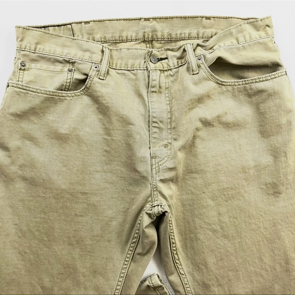 Levi's Men's Beige w/Black Patch‎ Lowrise Straight Fit Jean Pants 38/32